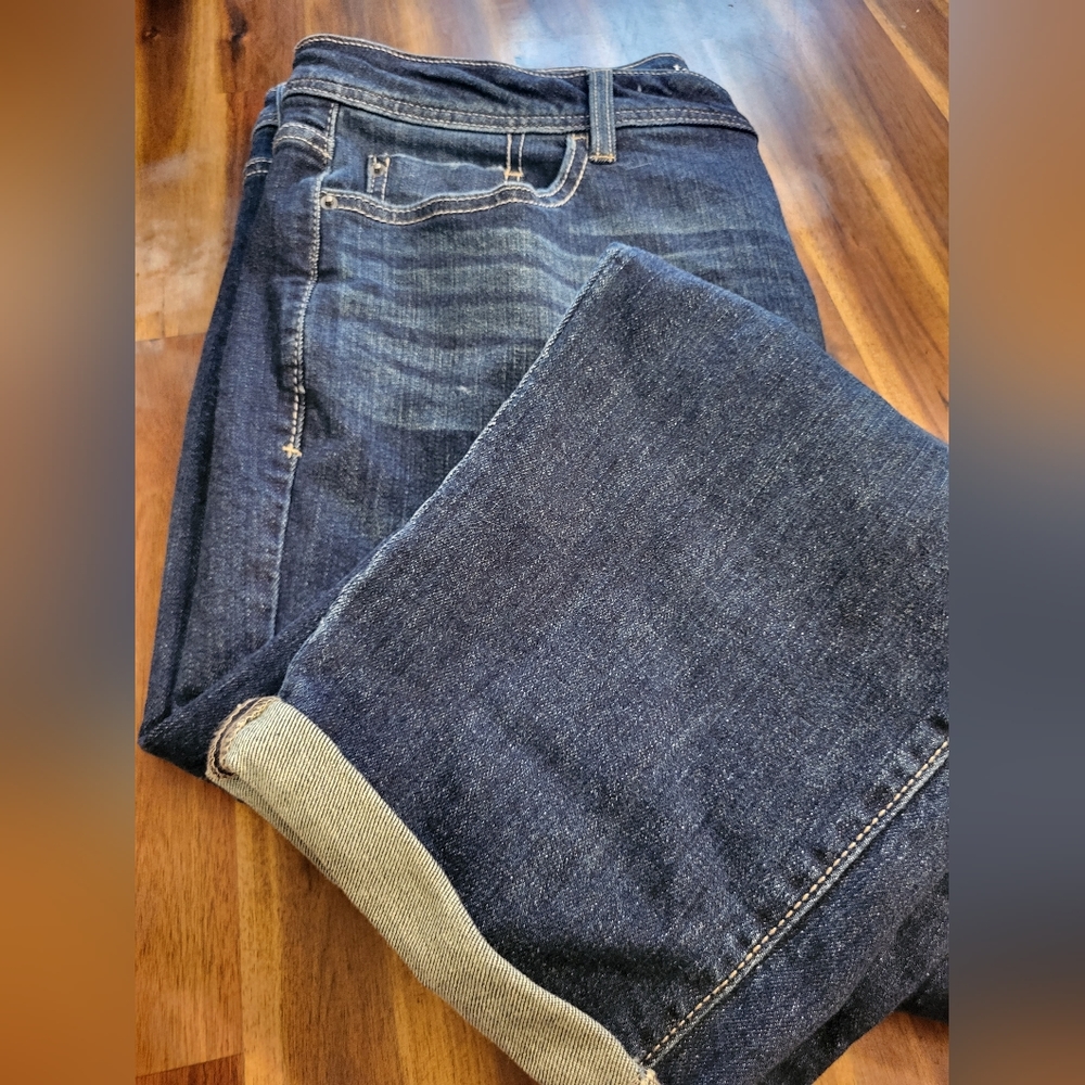 Terra Sky distressed jeans